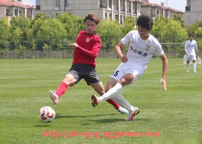 pg电子在线下载-英超球员单场跑动距离对比，谁是跑不死的铁人？