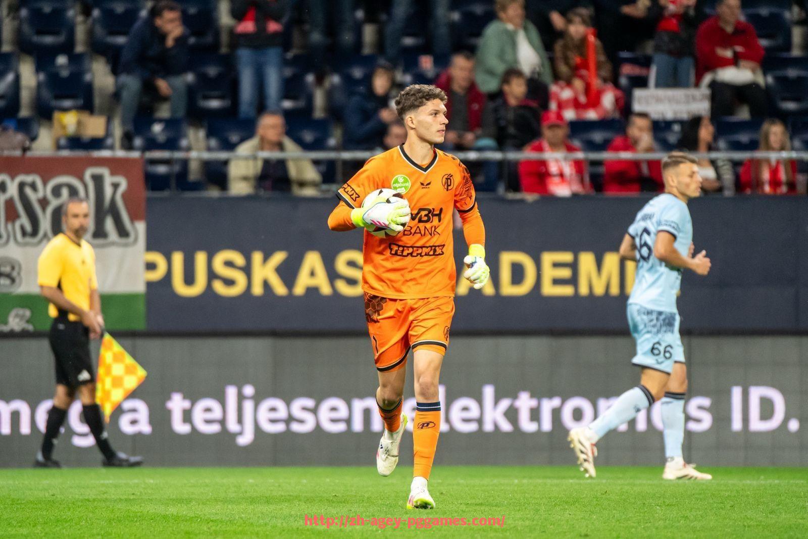 pg电子在线下载-世俱杯比赛中边路球员突破成功率统计及战术突破点研究